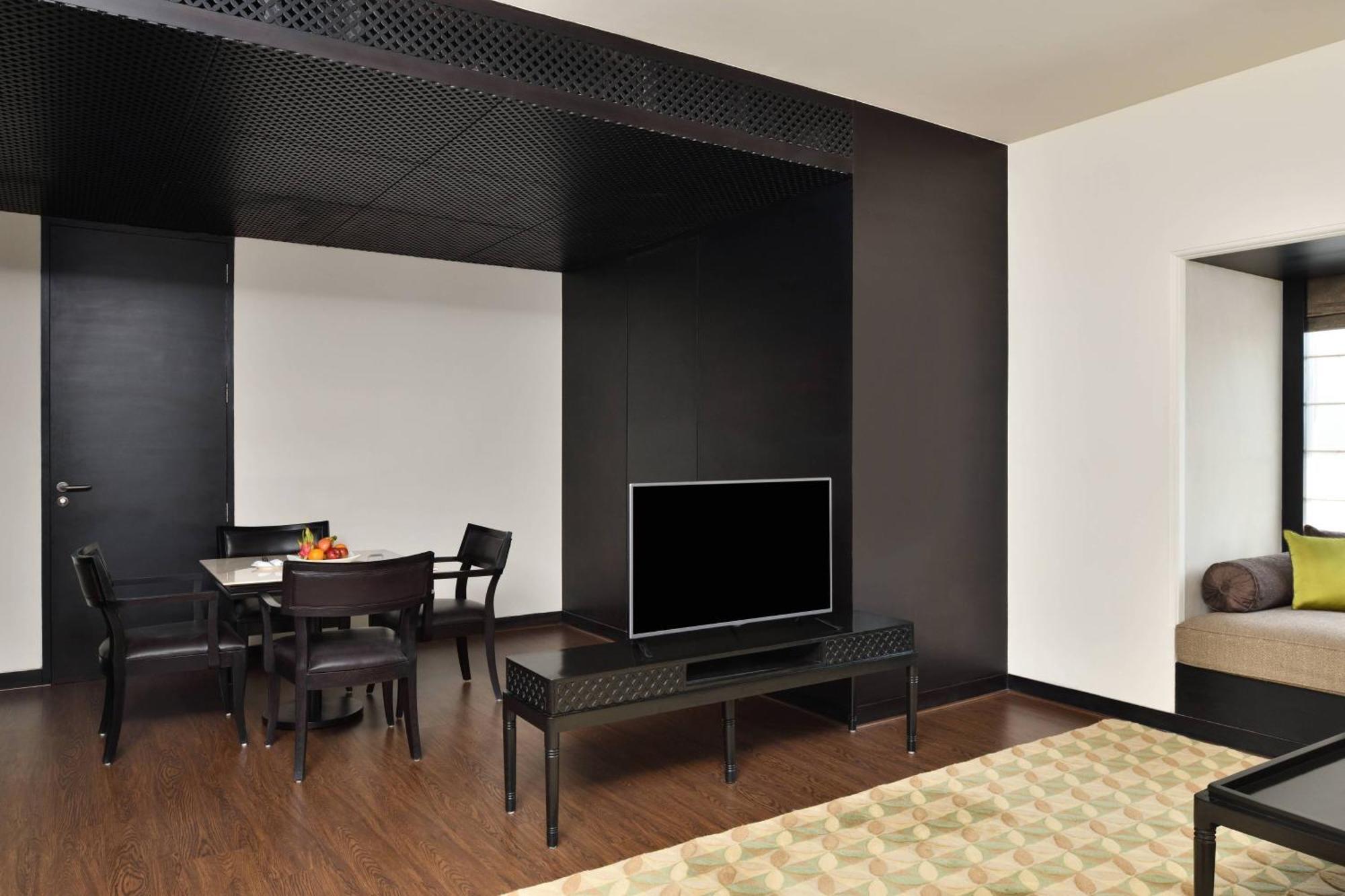 ไชยศลเมอร์ แมริออท รีสอร์ต แอนด์ สปา Hotel ไจซัลเมอร์ ภายนอก รูปภาพ